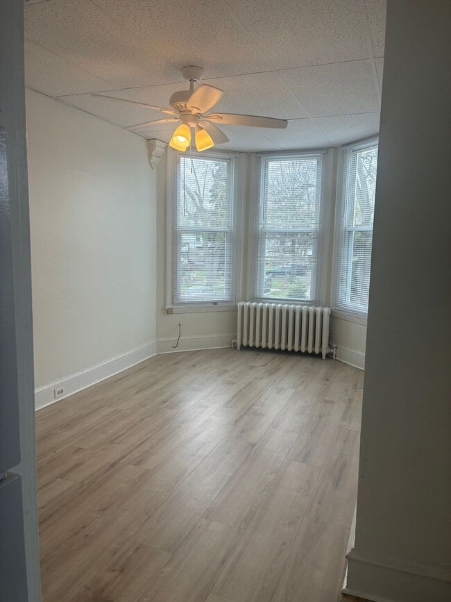 Building Photo - 1113 Lafayette Ave