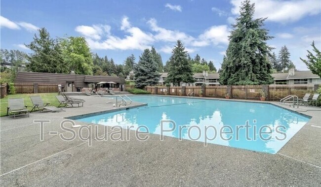 Building Photo - 11208 NE 68th St