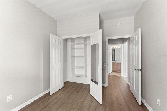 Building Photo - 1224 S Hiawassee Rd