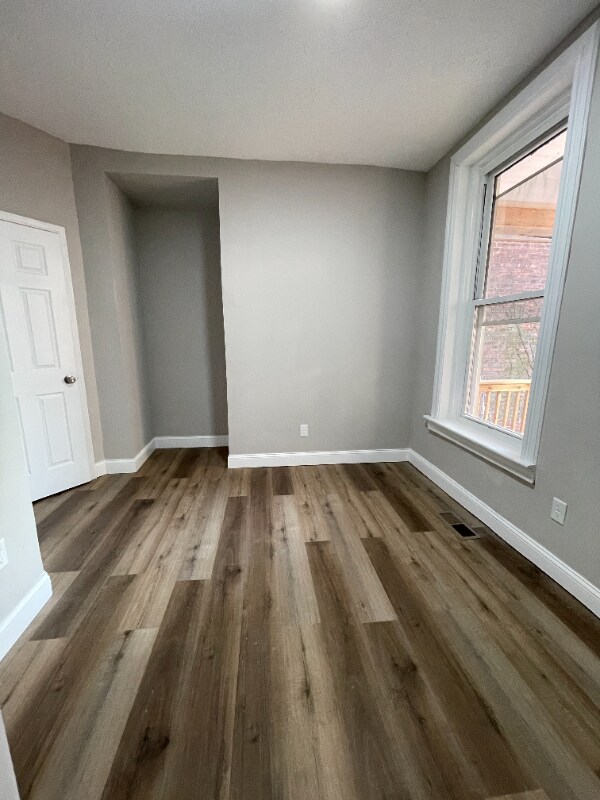 Building Photo - 928 Fairbanks Ave