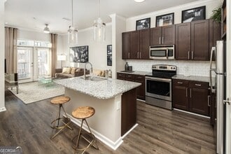 Building Photo - 306 Ardmore Cir NW