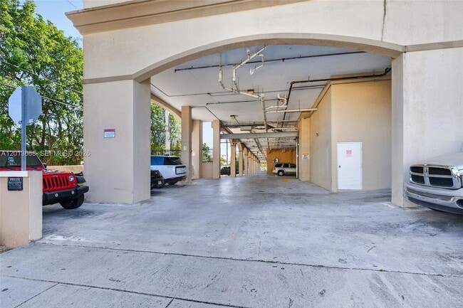 Building Photo - 5271 SW 8th St