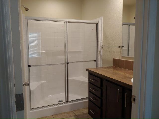 Building Photo - 1601 S Sandhill Rd