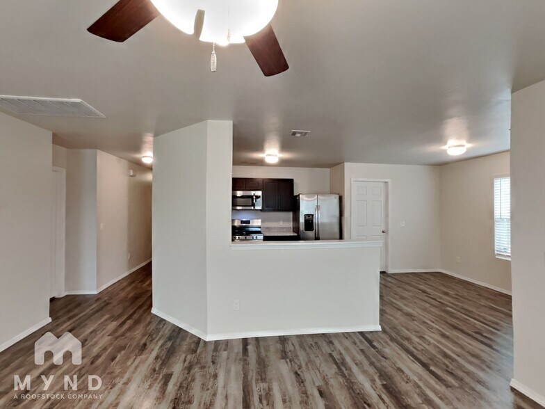 Building Photo - 4201 Umbria Rd