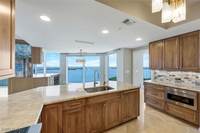 Building Photo - 4801 Bonita Bay Blvd