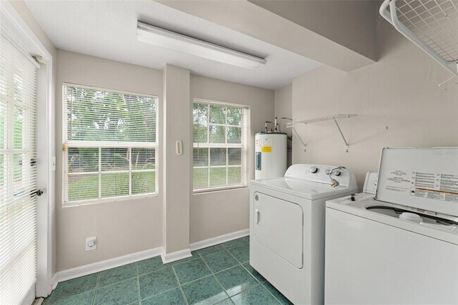 Building Photo - 2110 Gerda Terrace