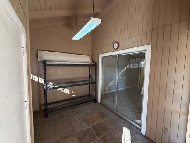 Building Photo - 4820 N 89th Ave