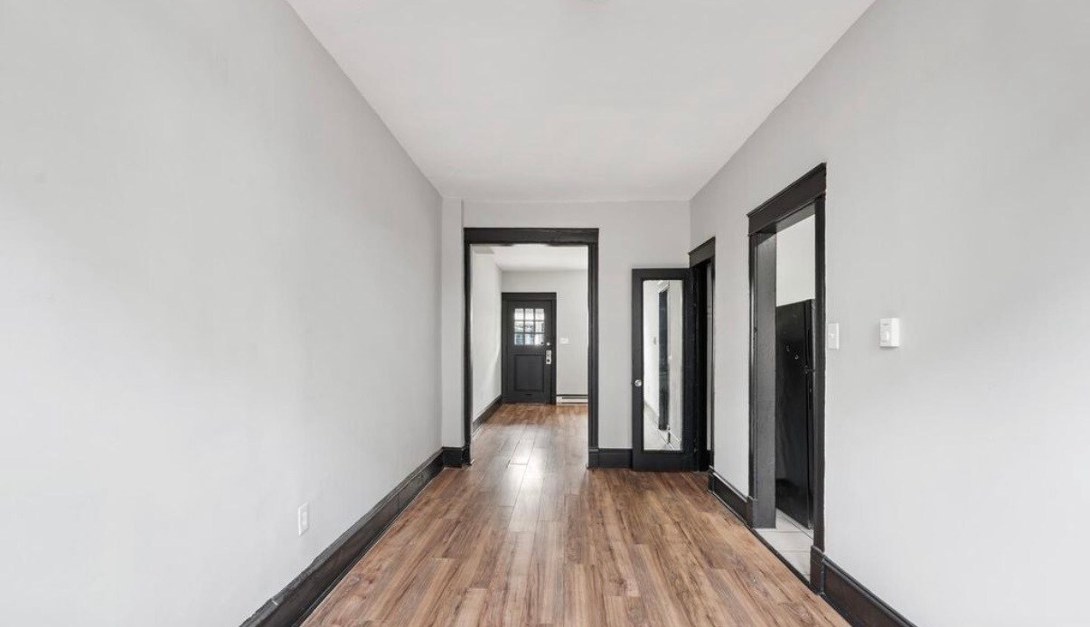 Building Photo - 3239 N 26th St