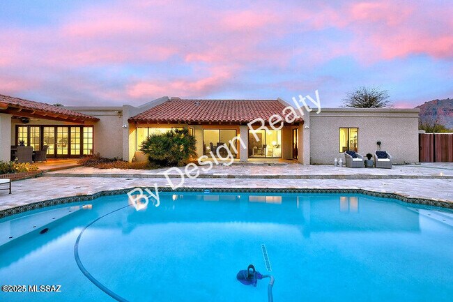 Building Photo - 1200 E Paseo Pavon