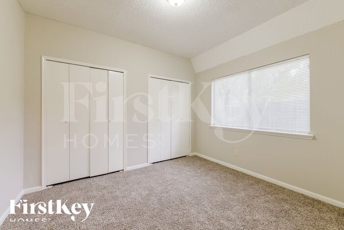 Building Photo - 1523 Plumwood Dr