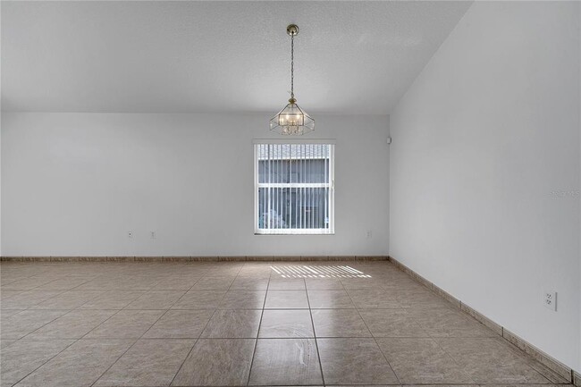 Building Photo - 2422 Black Powder Ln