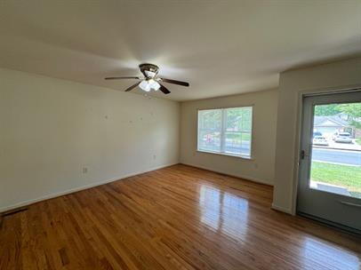 Building Photo - Charming 3-Bedroom Home with Fenced Yard, Patio & Hardwood Floors