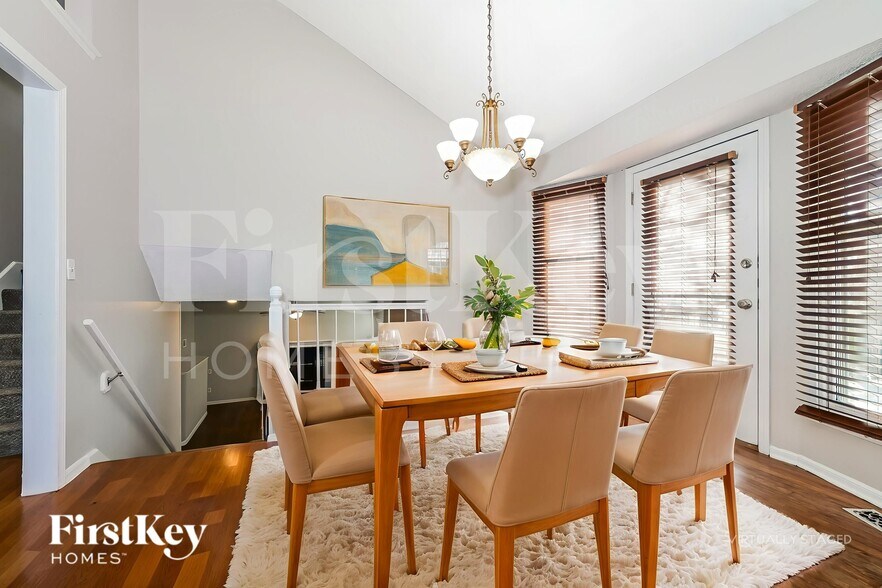 Building Photo - 1409 NE 101st Terrace