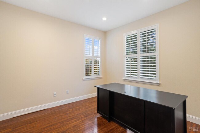 Building Photo - 1956 Cooper Dr