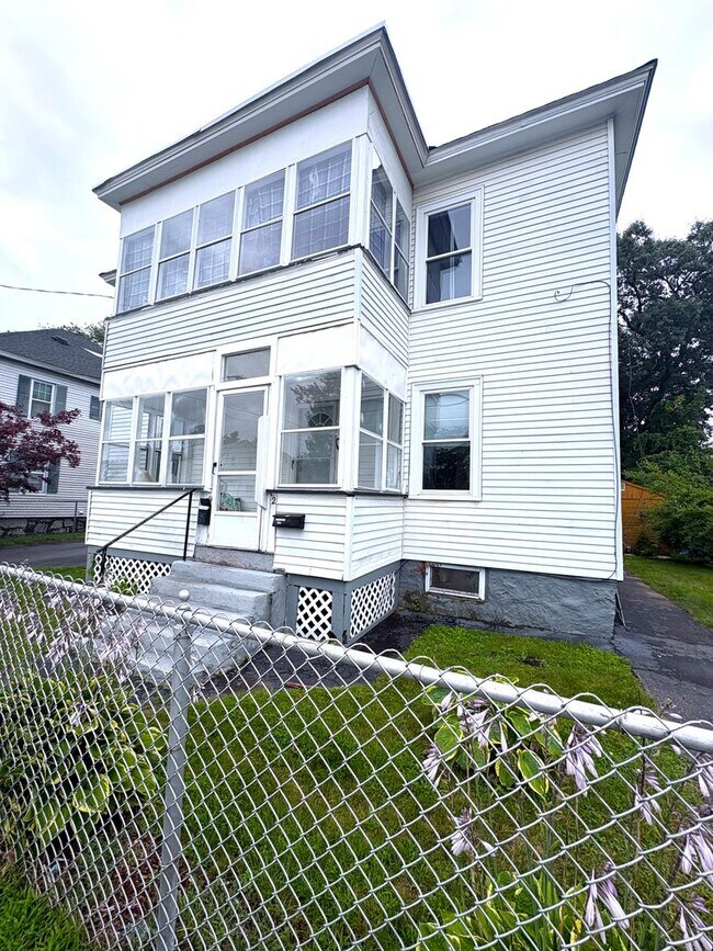 Building Photo - 27-29 Jean Avenue