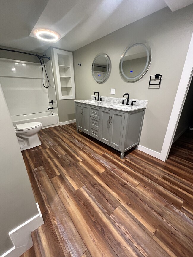 Building Photo - 2101 Orchard Rd