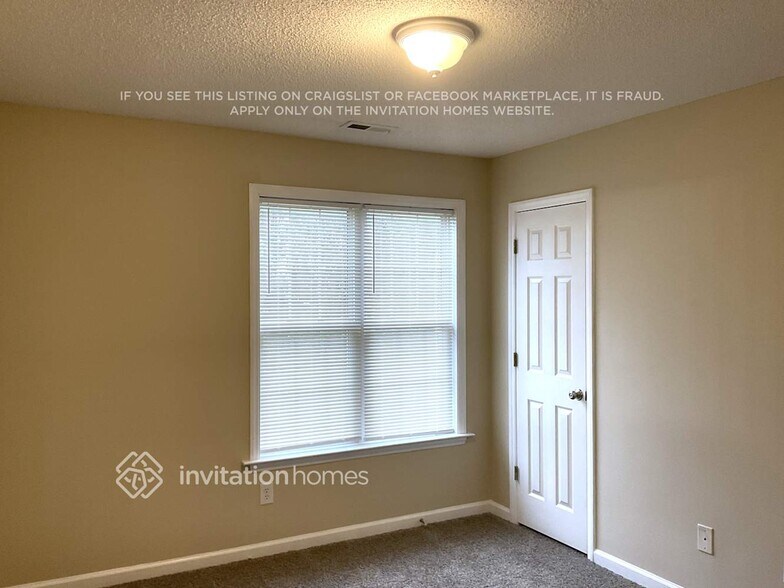 Building Photo - 72 Cross Ridge Dr