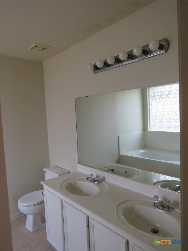 Building Photo - 3607 Starfish Dr