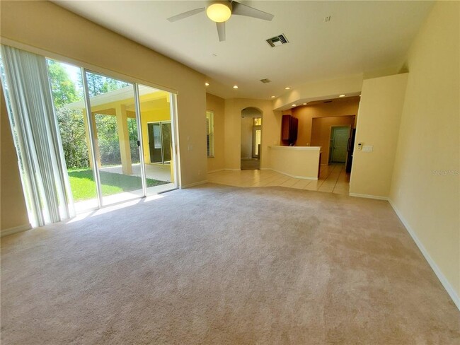 Building Photo - 12825 Castlemaine Dr