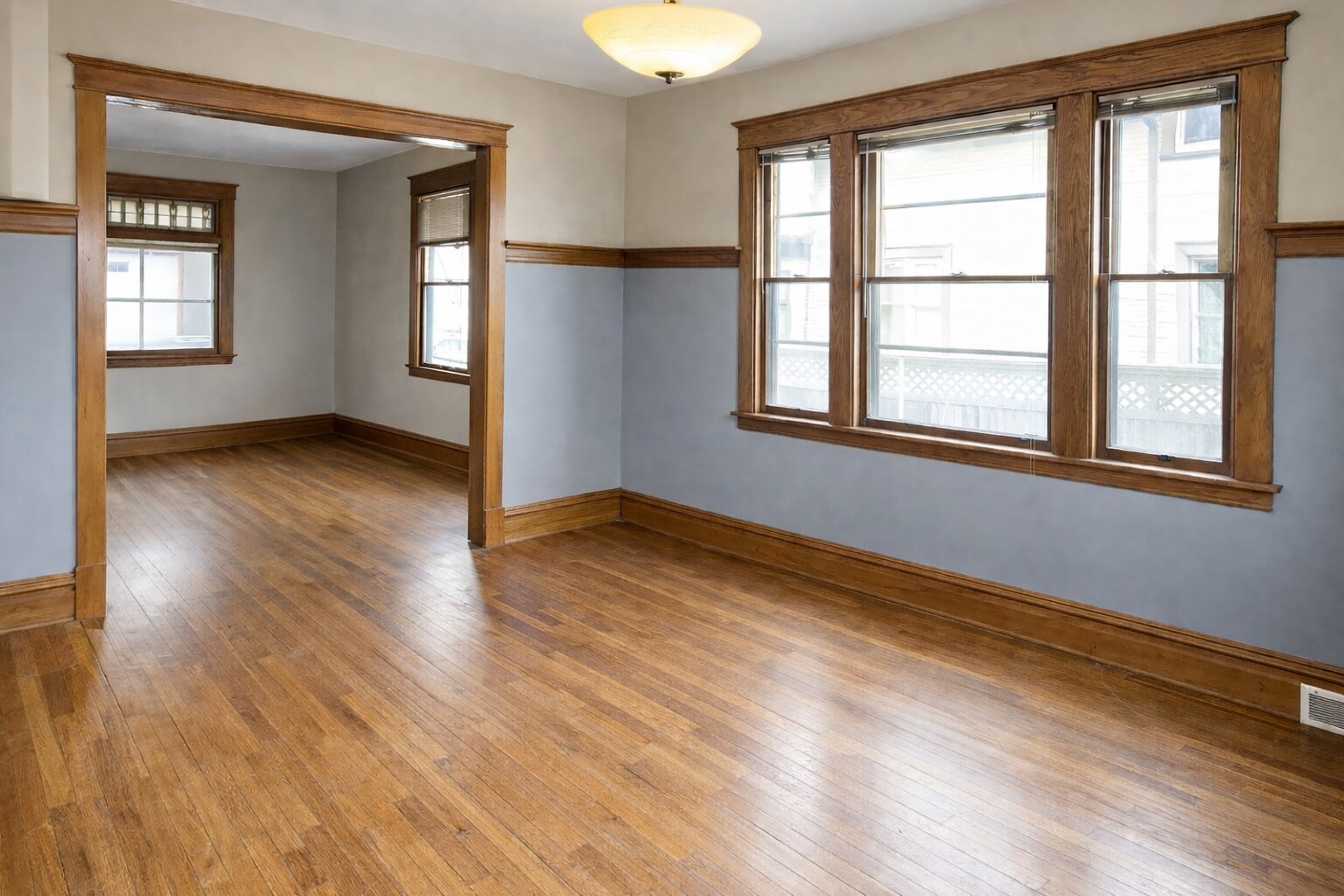 Building Photo - 1478 Van Buren Ave