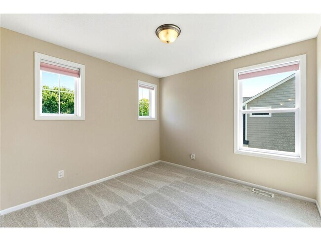 Building Photo - 4720 Palmer Ct