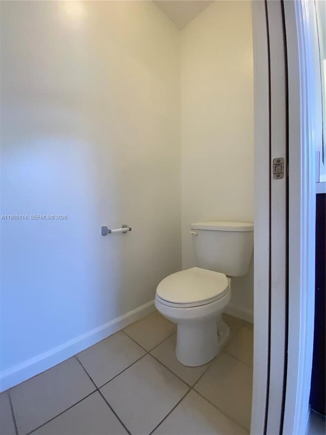 Building Photo - 21479 NW 14th Ct