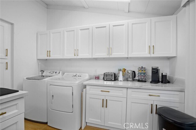 Building Photo - 6440 Jumilla Ave