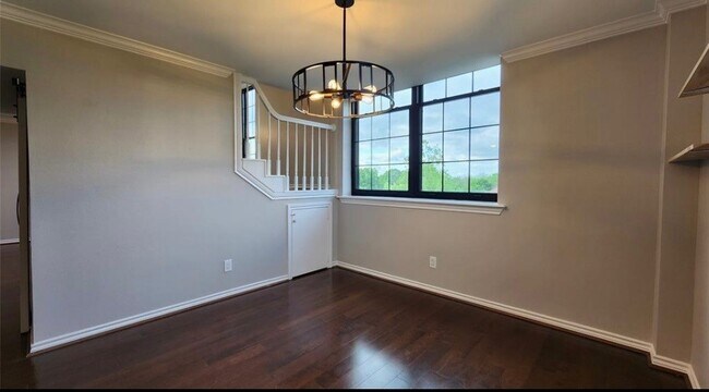 Building Photo - 1100 Harvard St