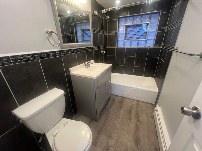 Building Photo - 6412 S Evans Ave