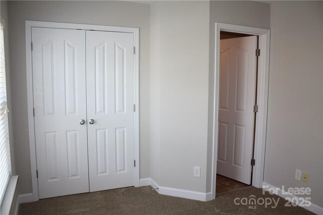 Building Photo - 13316 Calloway Glen Dr