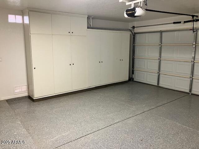 Building Photo - 338 W Helena Dr