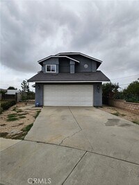 Building Photo - 13961 Elmwood Ct
