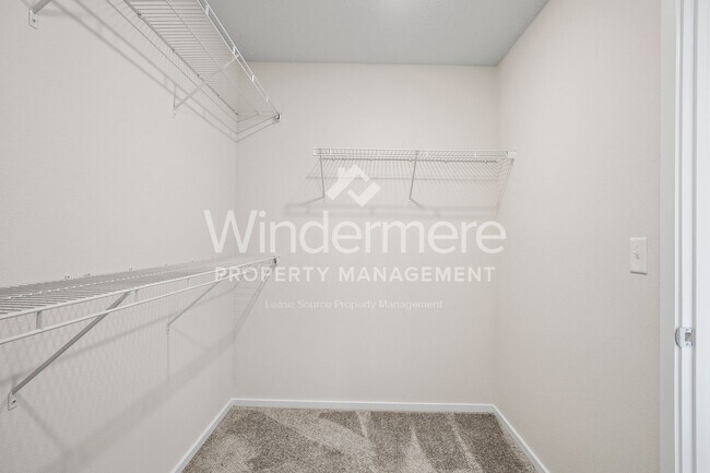 Building Photo - * COMING SOON 09/09/2025* LIberty Lake 4 b...