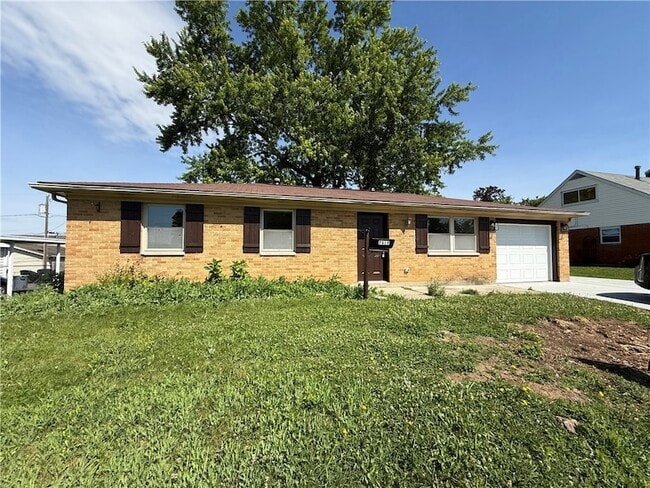 Building Photo - 7619 Bassett Dr