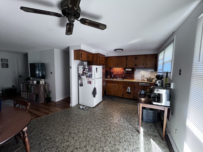 Building Photo - 443 Kelley Blvd