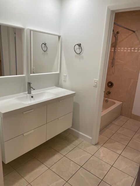 Building Photo - 9153 SW 141st Pl