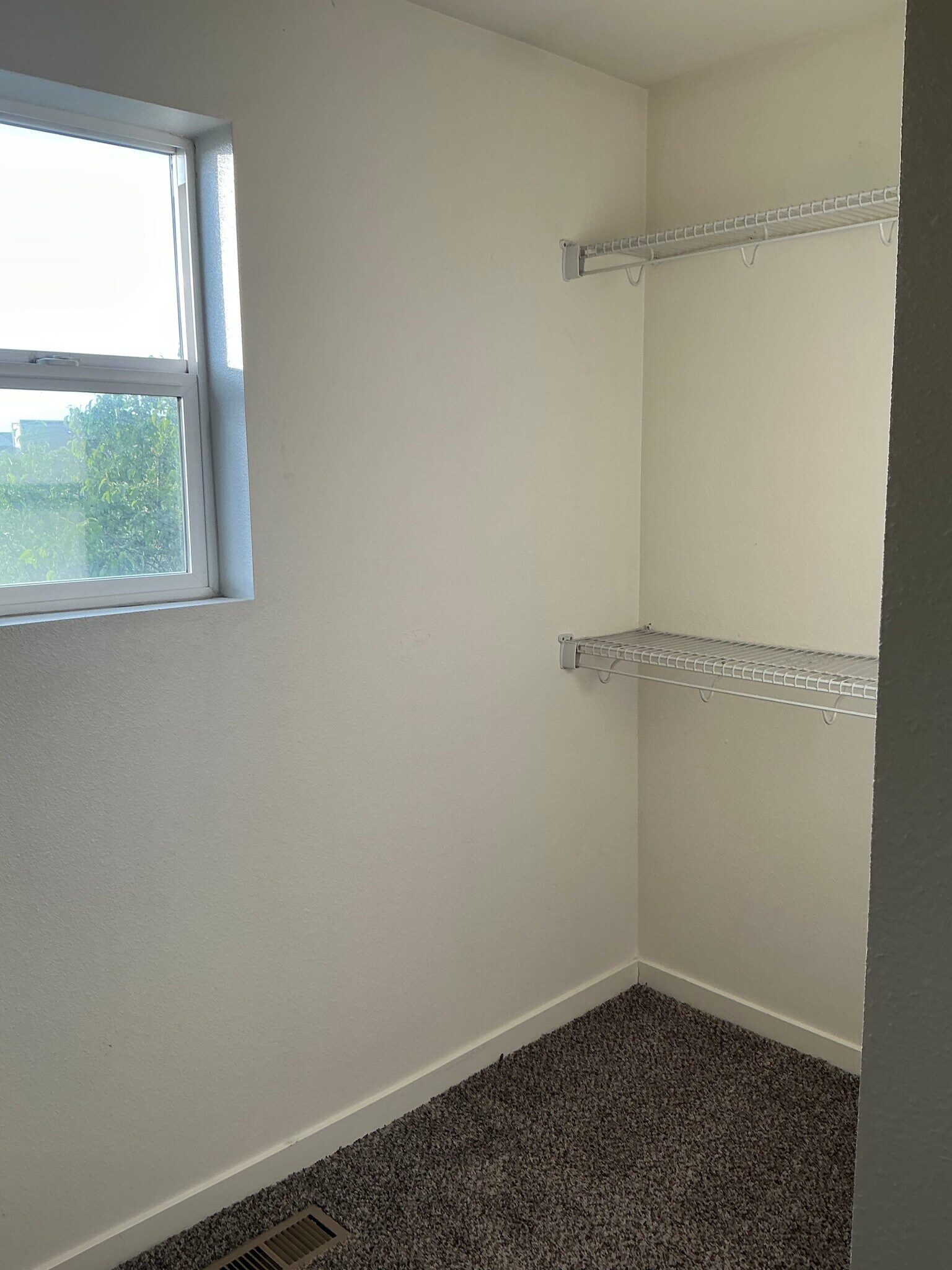 Building Photo - 10772 Sedalia Cir