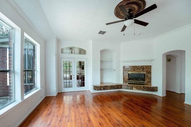 Building Photo - 7211 Cambridge Cove Cir