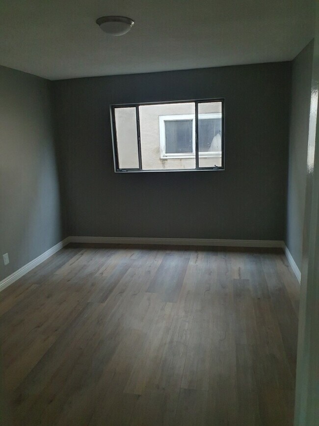 Building Photo - 14029 Dicky St