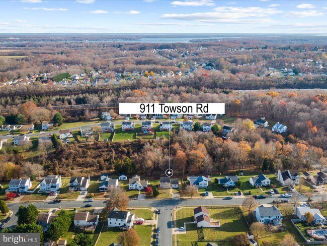 Building Photo - 911 Towson Rd