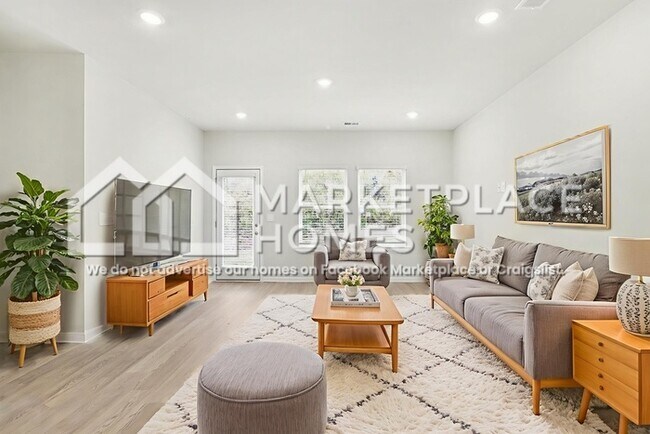 Building Photo - 2103 Avalon Rdg