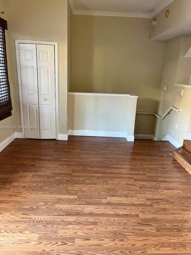 Building Photo - 2891 NE 185th St