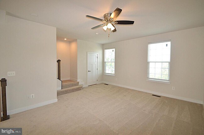 Building Photo - 11328 Willow Green Cir
