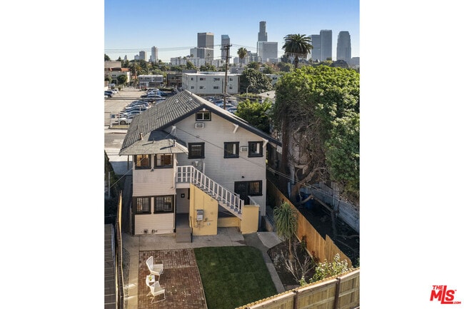 Building Photo - 211 S Burlington Ave