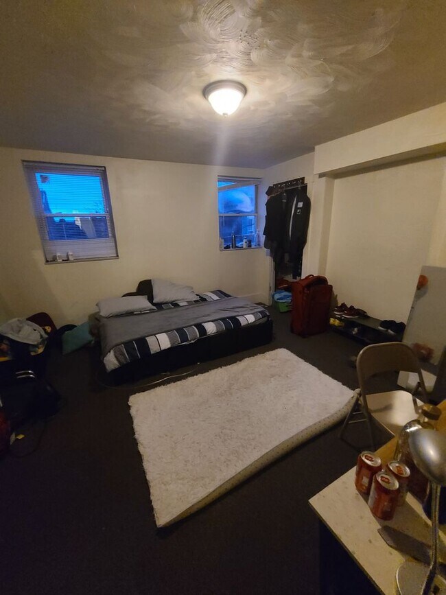 Building Photo - 349 Atwood Street