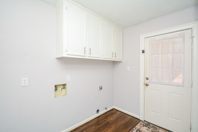 Building Photo - 11610 Cypresswood Dr