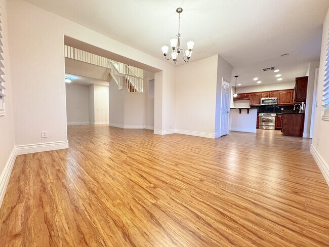 Building Photo - LUXURY LIVING • GOLF COURSE VIEW • GUARD-GATED COMMUNITY