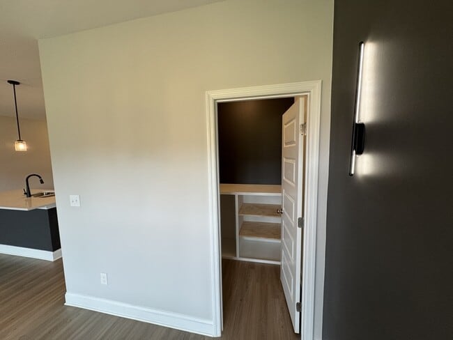 Building Photo - 16688 Demi Dr