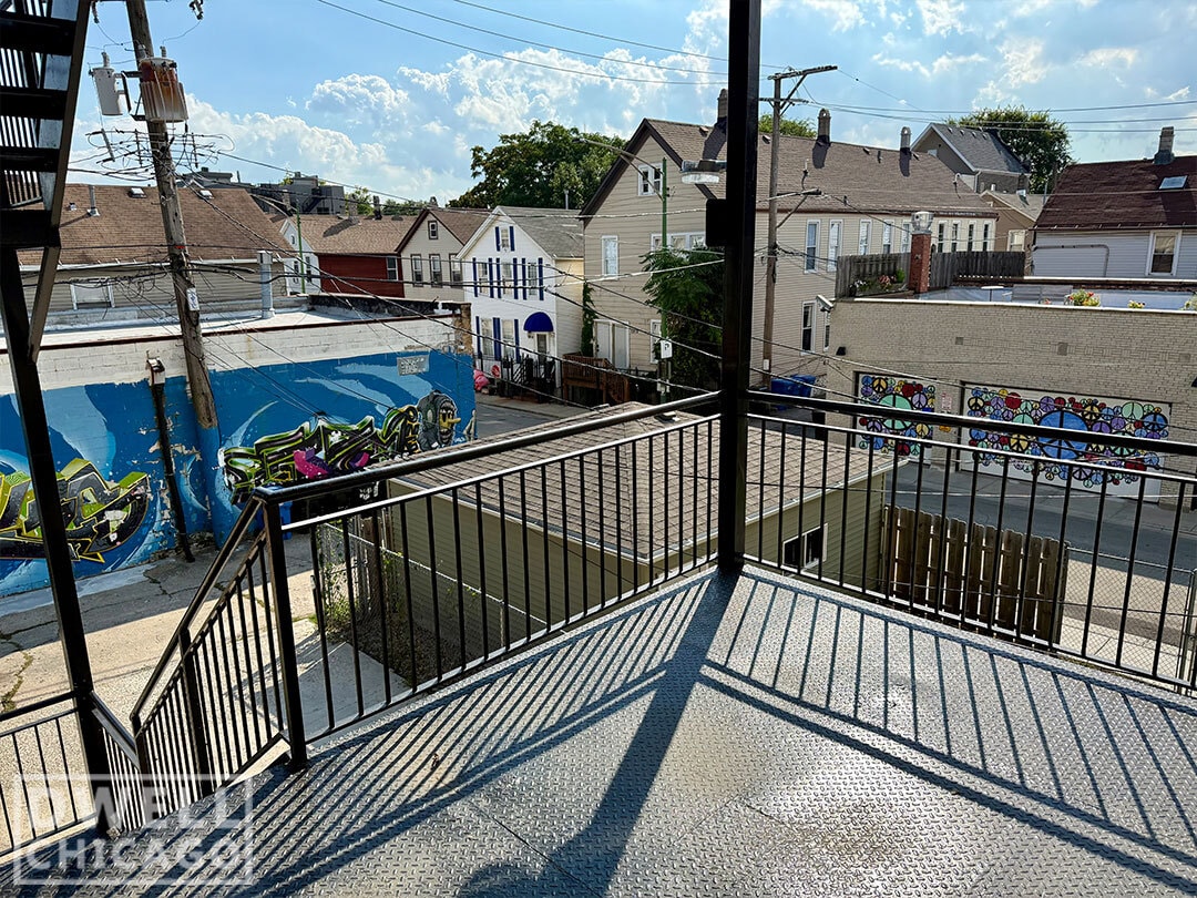 Building Photo - 1013 W 19th St