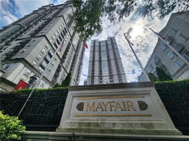 Building Photo - 195 14th St NE